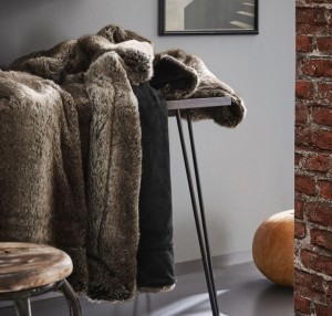 Покрывало Blanket Fur Bugatti 150 x 200 см Black/Grey