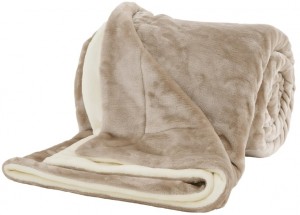 Cuvertura Blanket Double Soft S.Oliver 150 x 200 cm Beige/Ivory