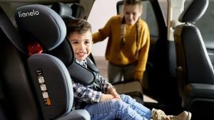 Детское автокресло Lionelo Levi One Black