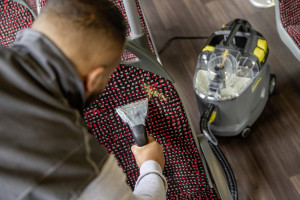 Пылесос Karcher Puzzi 8/1 C 
