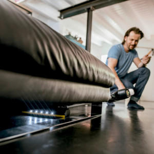 Пылесос Karcher VC 6 Cordless myFamily 