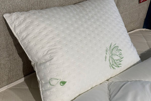 Set Plapuma + 1 pernă Welpy Aloe Vera 145 x 210 cm 