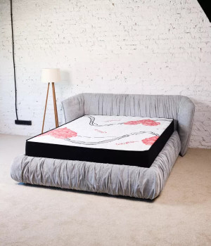 Беспружинный матрас Kiss 160 x 200 см 