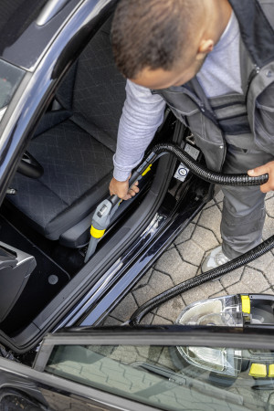 Пылесос Karcher Puzzi 8/1 C 