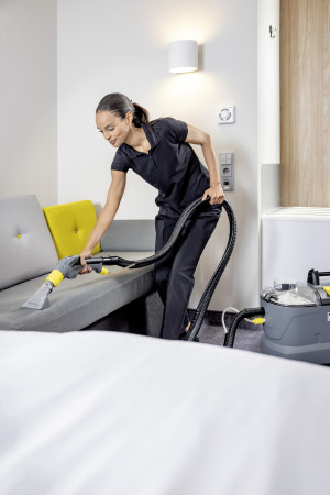 Пылесос Karcher Puzzi 10/1 Edition 